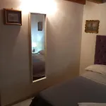 Domvs 84 招待所 3*