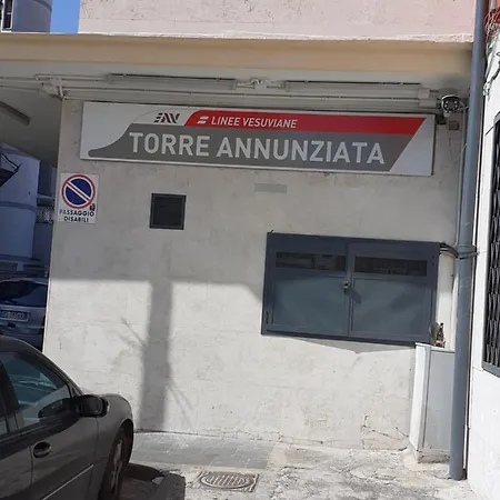 Domvs 84 3* トッレ・アンヌンツィアータ