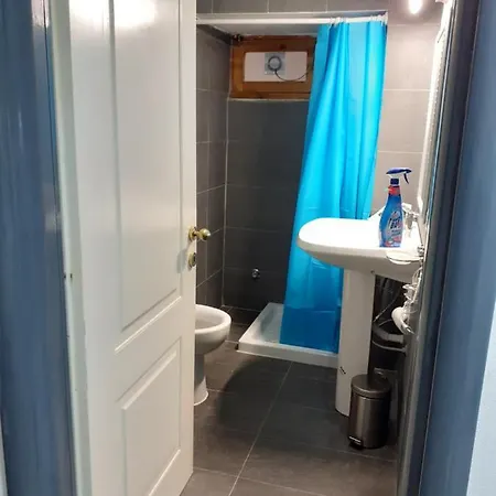 Domvs 84 ゲストハウス